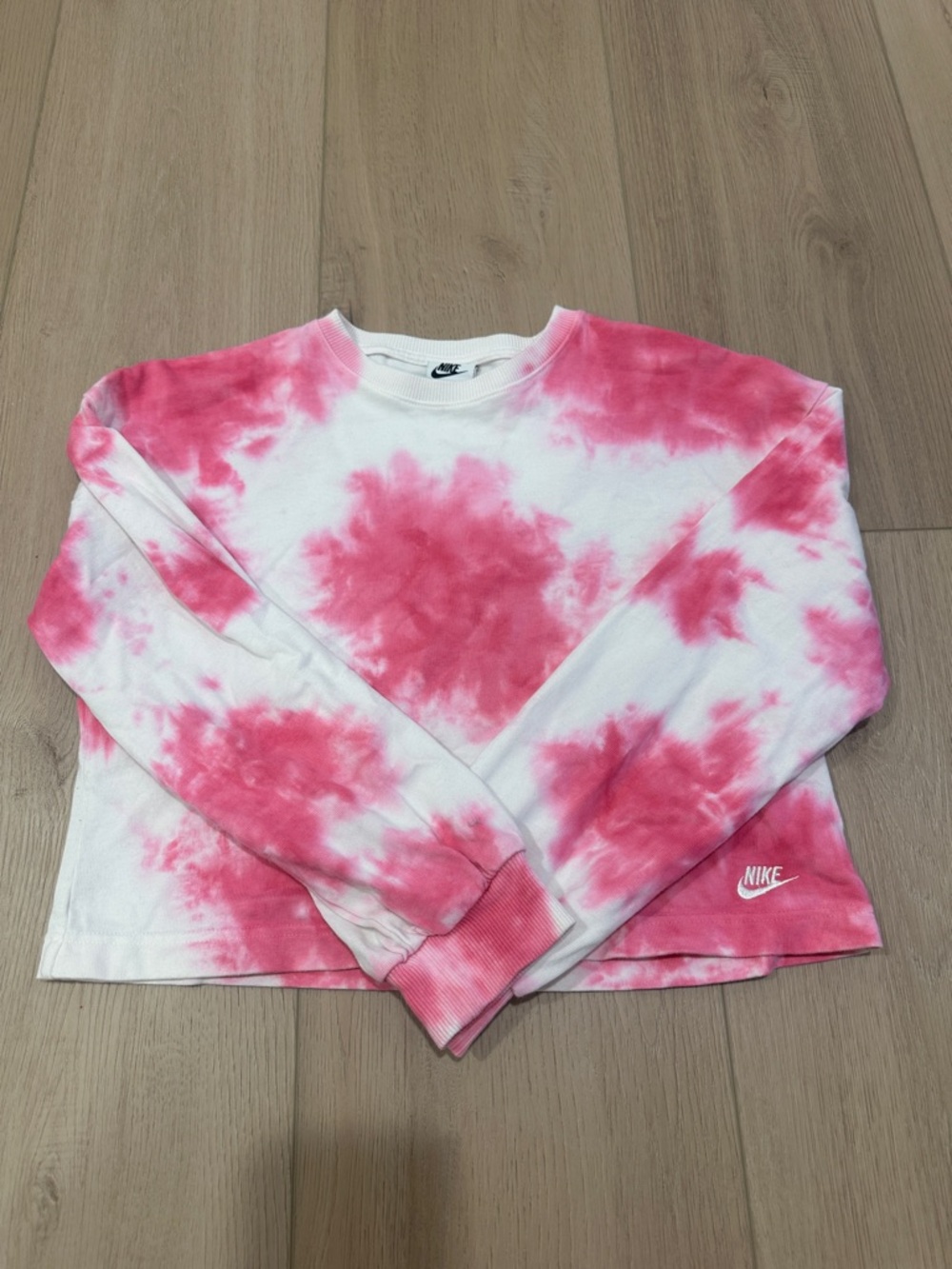 Nike Girls Pink White Tie Dye Crew Neck Sweatshirt Size Youth Large Cropped Crop